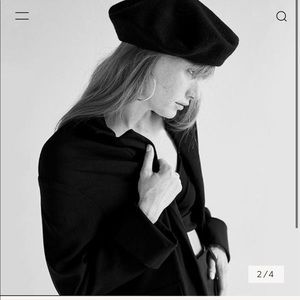 NWOT Janessa Leone Black Wool Renee Beret Hat